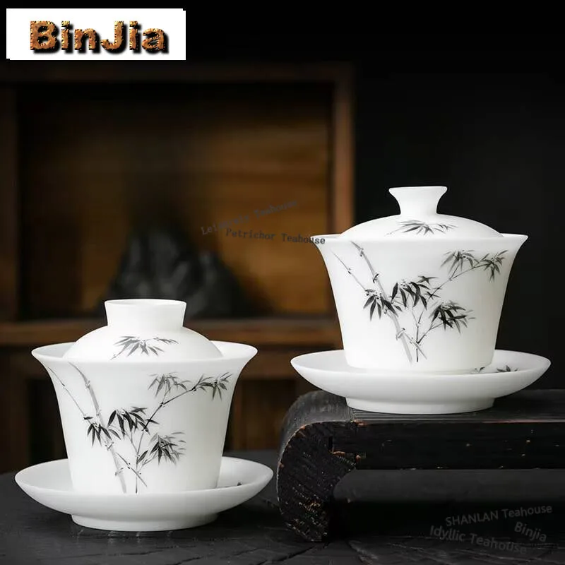 Тарелка ручной работы из баранины, нефрита, бамбуковые чернила ручной работы
Тарелка ручной работы из баранины, нефрита, бамбуковые чернила ручной работы