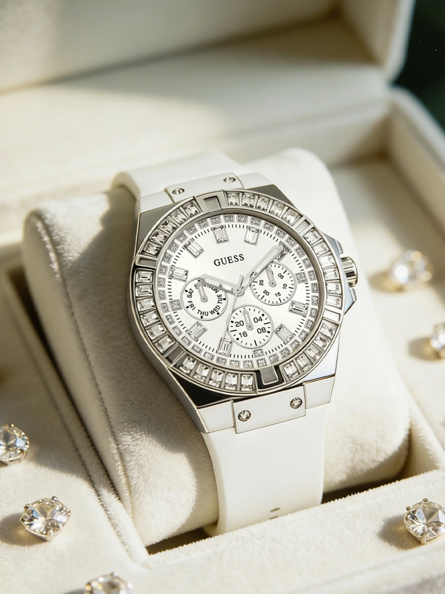 GUESS GW0118L3 Ladies Multifunction Crystal Baguette Bezel Quartz Watch White Silicone Wristwatch Shopping Birthday Gift
GUESS GW0118L3 Ladies Multifunction Crystal Baguette Bezel Quartz Watch White Silicone Wristwatch Shopping Birthday Gift