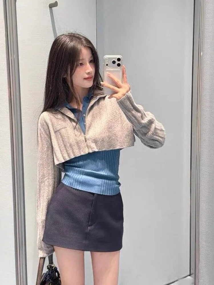 Spring 2026 Women's Knitted Sweater with Half Zip High Waist Slim Fit Short Style Cardigan Coat Soft Comfortable Long Sleeve
Spring 2026 Women's Knitted Sweater with Half Zip High Waist Slim Fit Short Style Cardigan Coat Soft Comfortable Long Sleeve