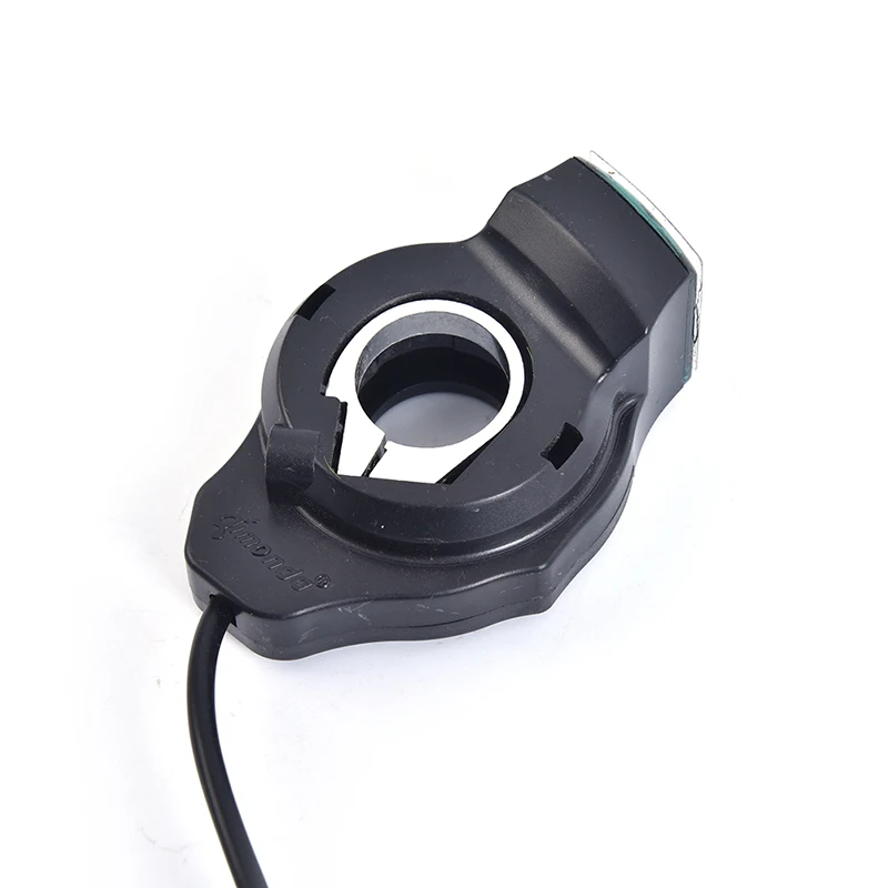 Key Lock Power Switch Electric Scooter Thumb Throttle Digital Voltage Display Controller
Key Lock Power Switch Electric Scooter Thumb Throttle Digital Voltage Display Controller