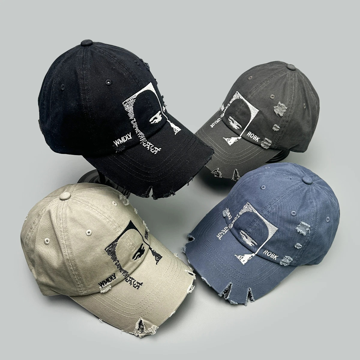 Broken Style Embroidered Ninja Letters Baseball Hats New Men Women Sunshade Personal Versatile Notch Fashion Niche Peaked Caps
Broken Style Embroidered Ninja Letters Baseball Hats New Men Women Sunshade Personal Versatile Notch Fashion Niche Peaked Caps