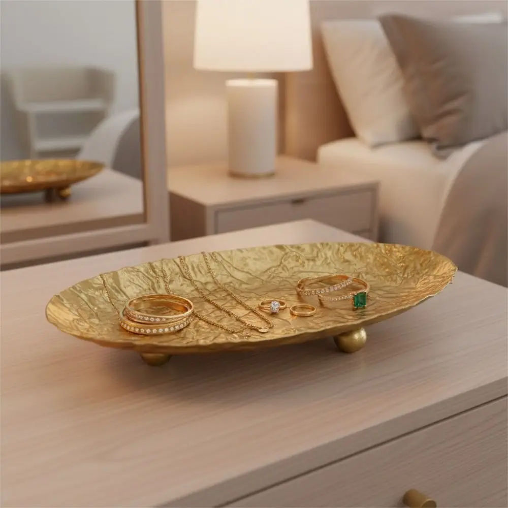 Wrought Iron Desktop Storage Tray Golden Hammer Texture Jewelry Tray Wrinkle Design Sundries Storage Organizer Cosmetics
Wrought Iron Desktop Storage Tray Golden Hammer Texture Jewelry Tray Wrinkle Design Sundries Storage Organizer Cosmetics