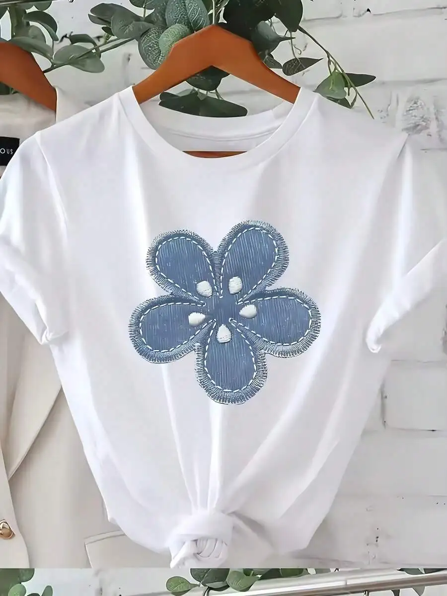 White Polyester Knitted T-Shirt With Geometric Pattern Regular Fit Casual Top
White Polyester Knitted T-Shirt With Geometric Pattern Regular Fit Casual Top