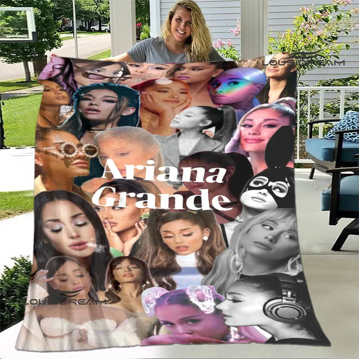 Singer Ariana grande printed blanket Flange Warm blanket soft and comfortable blankets bed linings cubre cama birthday gift
Singer Ariana grande printed blanket Flange Warm blanket soft and comfortable blankets bed linings cubre cama birthday gift