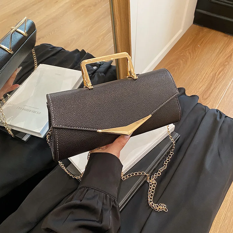 Luxury Elegant Leather Crossbody Bags for Women 2026 New Minimalist Small Square Handbag Ladies Fashion Chain Shoulder Bag Woman
Luxury Elegant Leather Crossbody Bags for Women 2026 New Minimalist Small Square Handbag Ladies Fashion Chain Shoulder Bag Woman