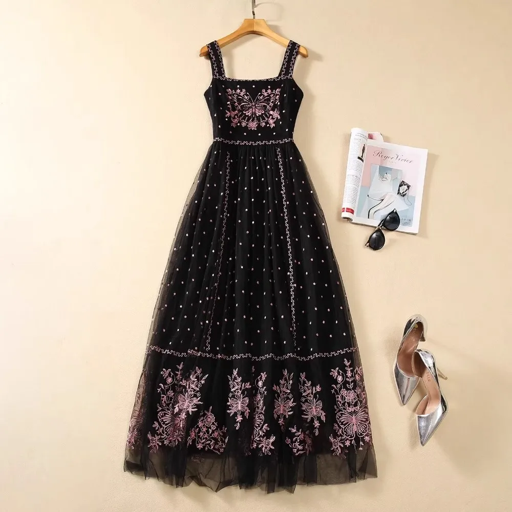 Summer Designer Overlay Dot Flower Embroidery Sheer Mesh Dress Women's Backless Spaghetti Strap Tulles Gown Ball Prom Vestidos
Summer Designer Overlay Dot Flower Embroidery Sheer Mesh Dress Women's Backless Spaghetti Strap Tulles Gown Ball Prom Vestidos