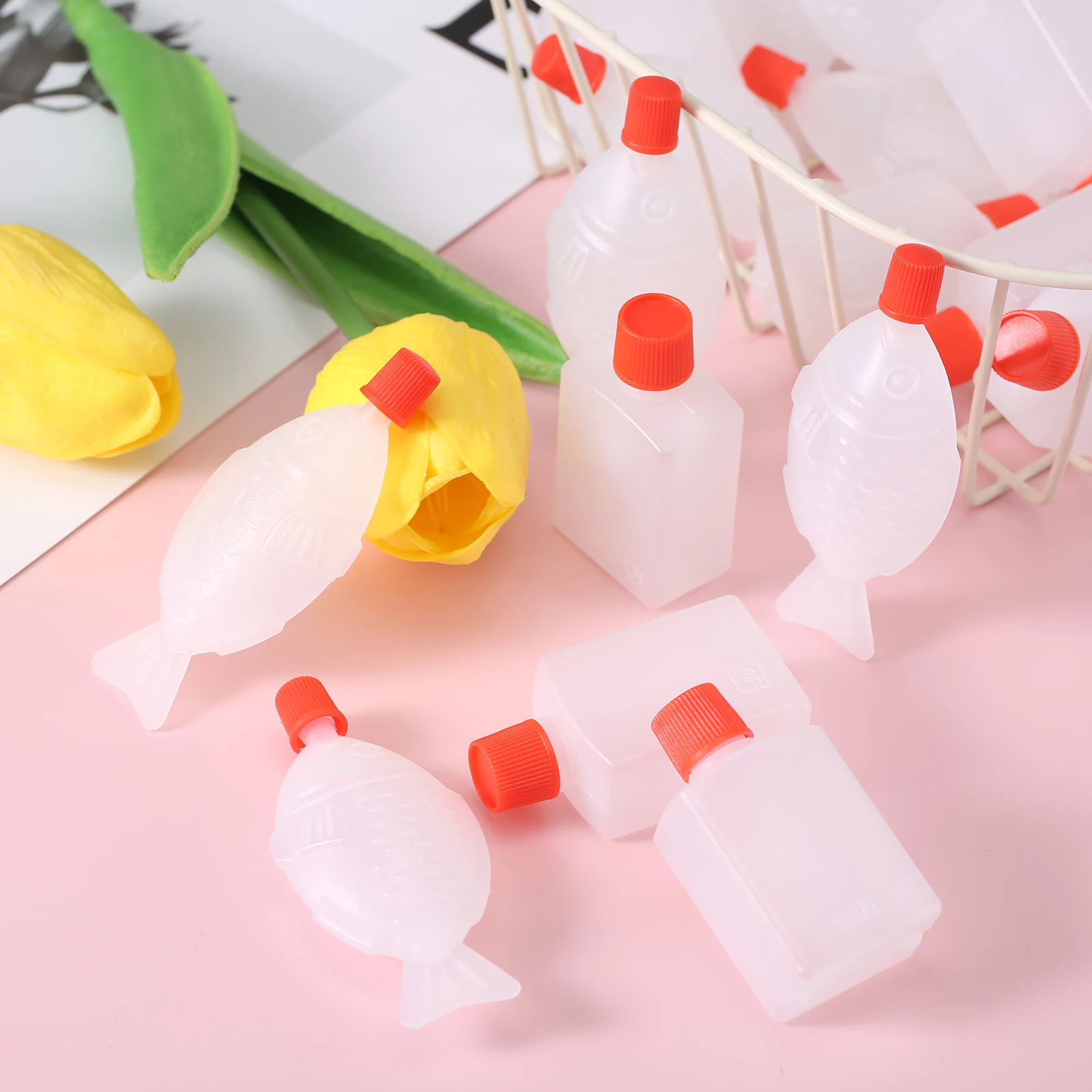 10Pcs/Set Mini Sauce Bottles Food-Grade Plastic Squeeze Bottle 8.2ml 15ml Condiment Dispenser Mini Salad Tomato Sauce Bottle
10Pcs/Set Mini Sauce Bottles Food-Grade Plastic Squeeze Bottle 8.2ml 15ml Condiment Dispenser Mini Salad Tomato Sauce Bottle