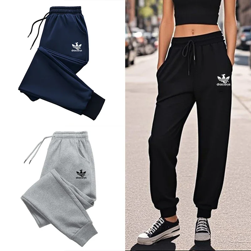 Новейшие трендовые женские спортивные штаны, классические однотонные свободные спортивные штаны на шнурке, всесезонные домашние уличные повседневные спортивные брюки
Новейшие трендовые женские спортивные штаны, классические однотонные свободные спортивные штаны на шнурке, всесезонные домашние уличные повседневные спортивные брюки