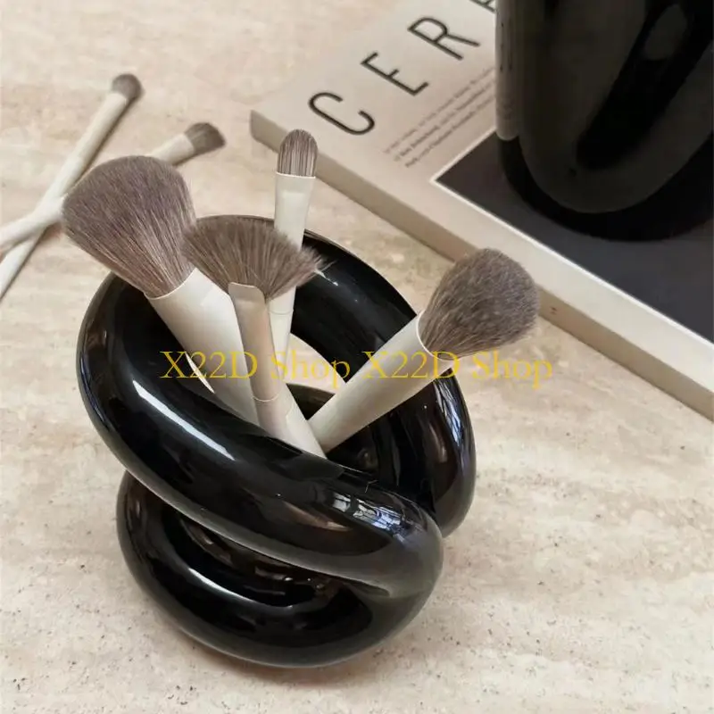 X22D Rope Knots Toothbrush Holder Ceramics Stand for Bedroom Home Bathroom Decorations
X22D Rope Knots Toothbrush Holder Ceramics Stand for Bedroom Home Bathroom Decorations