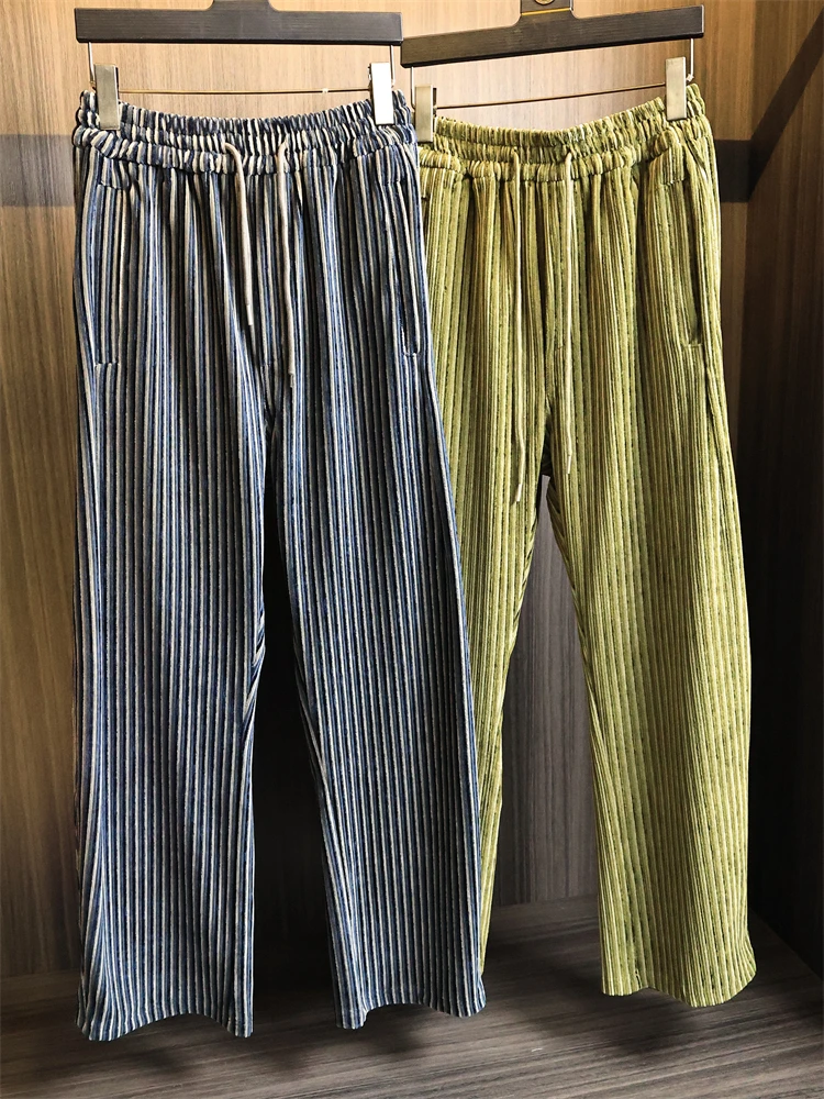 Retro Loose Fit Cotton Straight Leg Casual Pants Men's Modern Stripe Weave Polyester Blend Comfortable Autumn Winter Trousers
Retro Loose Fit Cotton Straight Leg Casual Pants Men's Modern Stripe Weave Polyester Blend Comfortable Autumn Winter Trousers
