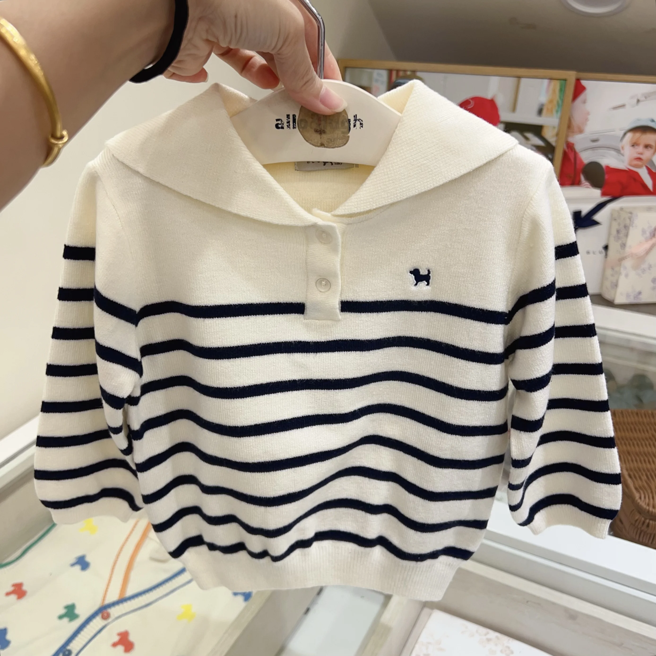 Autumn Winter Kids Knitted Cotton Sweater Naval Collar Striped Casual Style Boys Girls Clothes Full Zipper Comfortable Long S...
Autumn Winter Kids Knitted Cotton Sweater Naval Collar Striped Casual Style Boys Girls Clothes Full Zipper Comfortable Long S...
