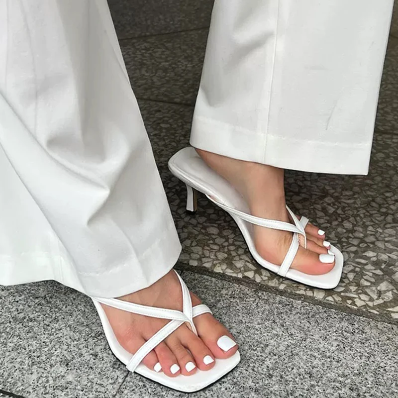 2026 Summer Women's Clip Toe Slippers Fashion Dress Slide Shoes Ladies Elegant High Heel Footwear Square Head High Heels Sandals
2026 Summer Women's Clip Toe Slippers Fashion Dress Slide Shoes Ladies Elegant High Heel Footwear Square Head High Heels Sandals