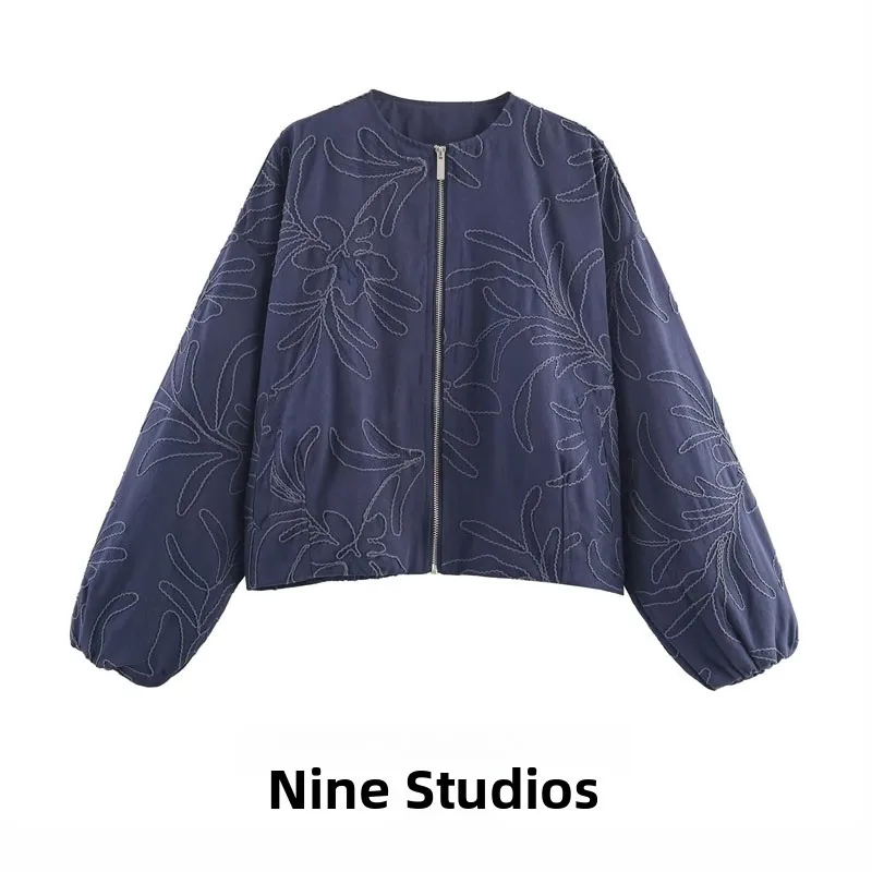 Повседневная свободная куртка с круглым вырезом и вышивкой, женская модная короткая верхняя одежда, универсальная, весна-осень 2025
Повседневная свободная куртка с круглым вырезом и вышивкой, женская модная короткая верхняя одежда, универсальная, весна-осень 2025