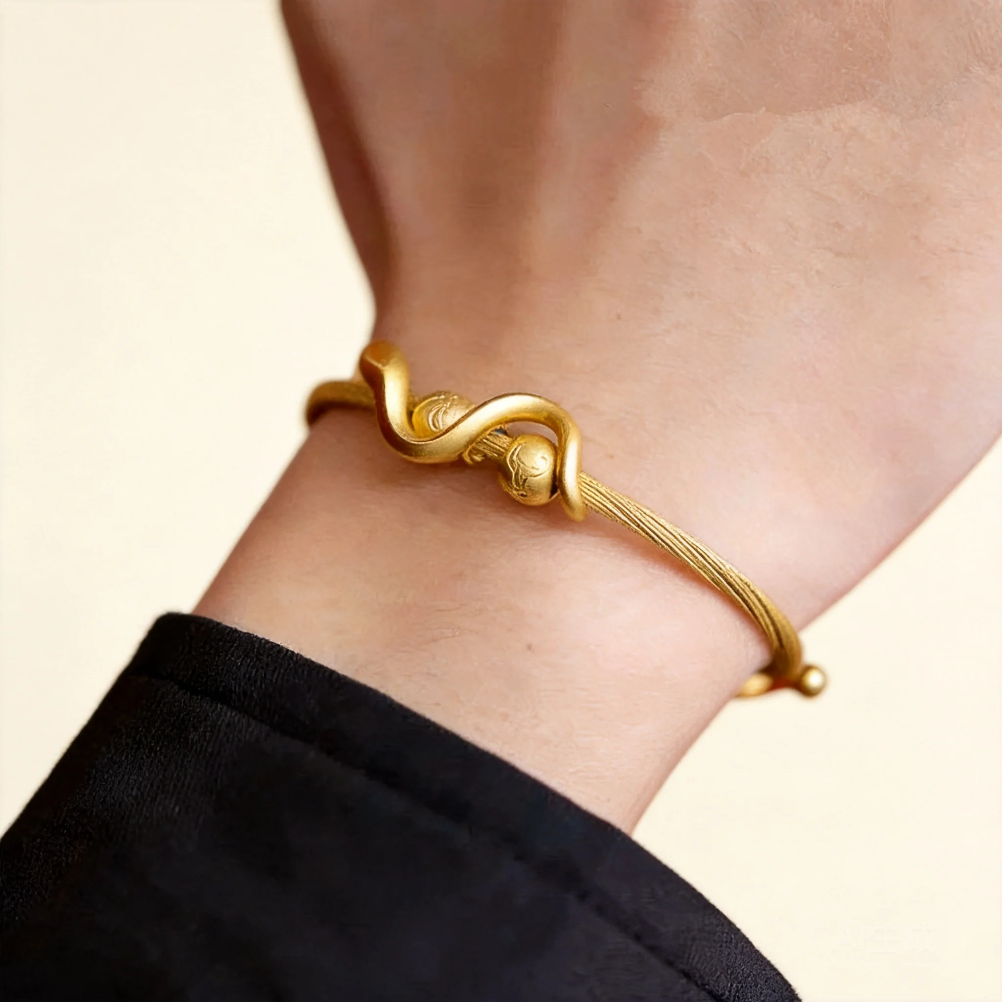 24k Real Gold Plated Chinese Style Zodiac Snake Bracelet For Women Lucky Blessing Wealth Attracting Year Of Snake Bangle Holiday
24k Real Gold Plated Chinese Style Zodiac Snake Bracelet For Women Lucky Blessing Wealth Attracting Year Of Snake Bangle Holiday