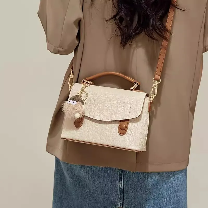 2026 Spring Summer Contrast Color Small Square Bag Fashion Versatile Women Shoulder Crossbody Handbag
2026 Spring Summer Contrast Color Small Square Bag Fashion Versatile Women Shoulder Crossbody Handbag