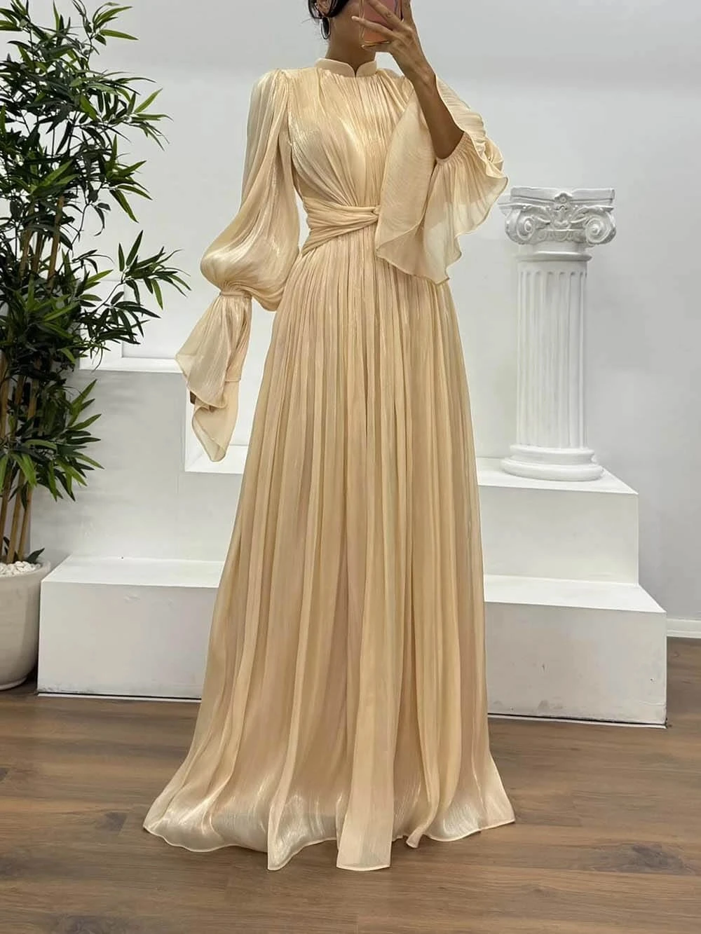 Casual Flared Sleeve Silk Gowns Evening Dress Women Fashion Waist Solid Party Dress Elegant Temperament Stand Collar Long Dress
Casual Flared Sleeve Silk Gowns Evening Dress Women Fashion Waist Solid Party Dress Elegant Temperament Stand Collar Long Dress