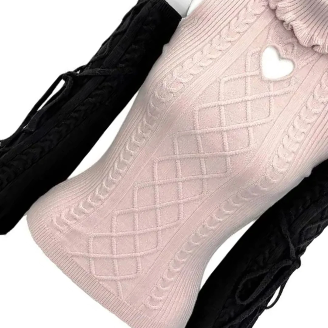 Autumn Winter Heart Hollow Knitted Sweater for Women Autumn Winter Color-Block Sleeve High Neck Cable Knit Slim Fit Pullover
Autumn Winter Heart Hollow Knitted Sweater for Women Autumn Winter Color-Block Sleeve High Neck Cable Knit Slim Fit Pullover