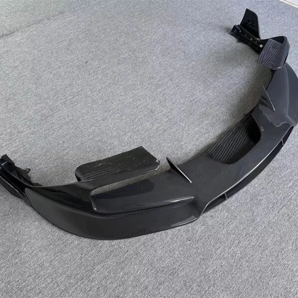 M Dry Carbon Body Kit Upgrade for SF90
M Dry Carbon Body Kit Upgrade for SF90