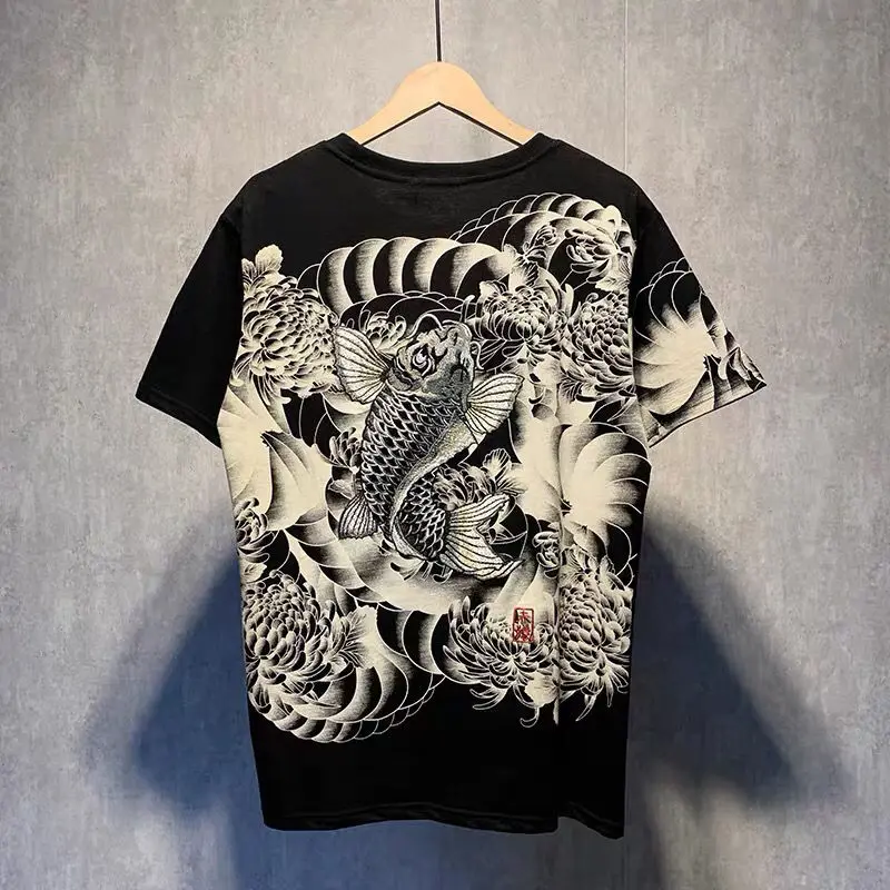Yokosuka Style Vintage Ukiyo-E Chrysanthemum Fancy Carp Embroidery T-shirt Summer Men's Short Sleeves Top
Yokosuka Style Vintage Ukiyo-E Chrysanthemum Fancy Carp Embroidery T-shirt Summer Men's Short Sleeves Top