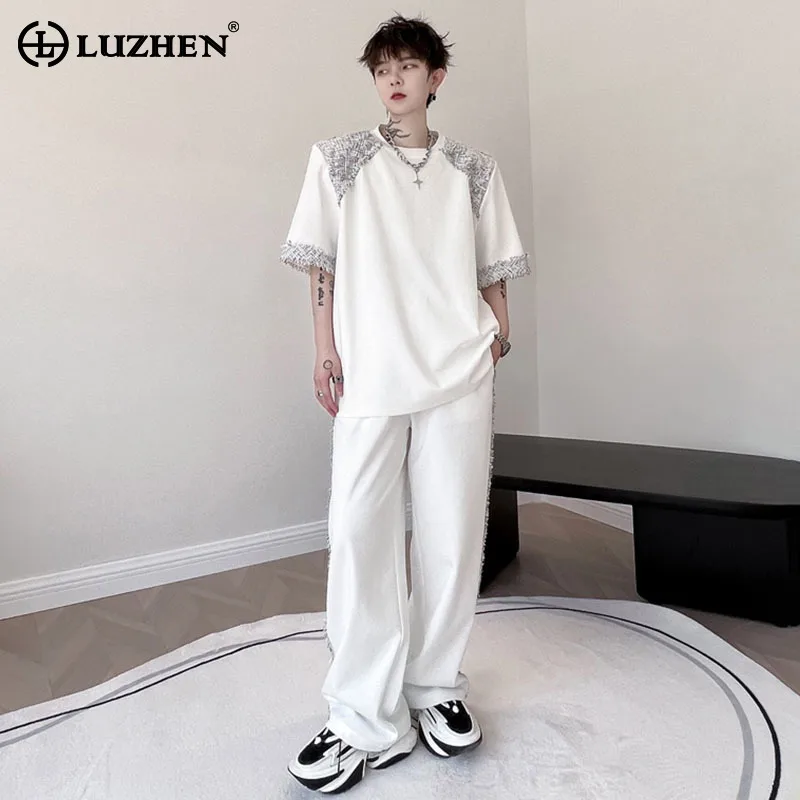 Летние модные костюмы LUZHEN с футболкой с коротким рукавом, наборы из двух частей, оригинальные новые повседневные уличные прямые брюки LZ2041
Летние модные костюмы LUZHEN с футболкой с коротким рукавом, наборы из двух частей, оригинальные новые повседневные уличные прямые брюки LZ2041
