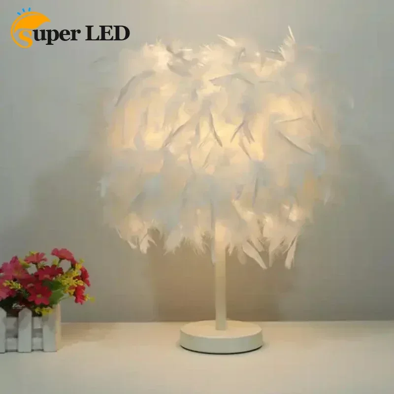 Modern and Simple Creative Feather Table Lamp Warm and Romantic Wedding Table Lamp Decorative Bedroom Bedside Lamp
Modern and Simple Creative Feather Table Lamp Warm and Romantic Wedding Table Lamp Decorative Bedroom Bedside Lamp