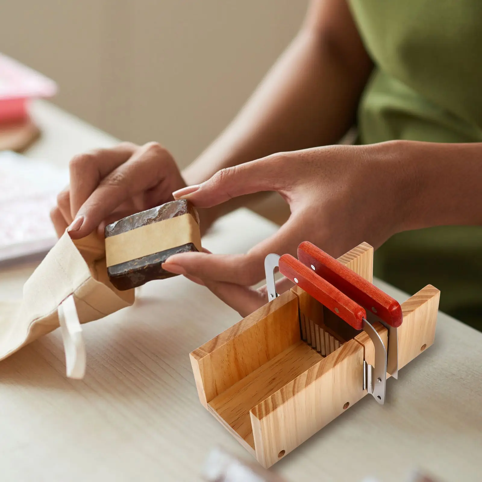 Деревянный набор мыла с двойным слотом, инструменты для мыла ручной работы, регулируемая фаска, прямой волнистый ручной режущий прибор
Деревянный набор мыла с двойным слотом, инструменты для мыла ручной работы, регулируемая фаска, прямой волнистый ручной режущий прибор