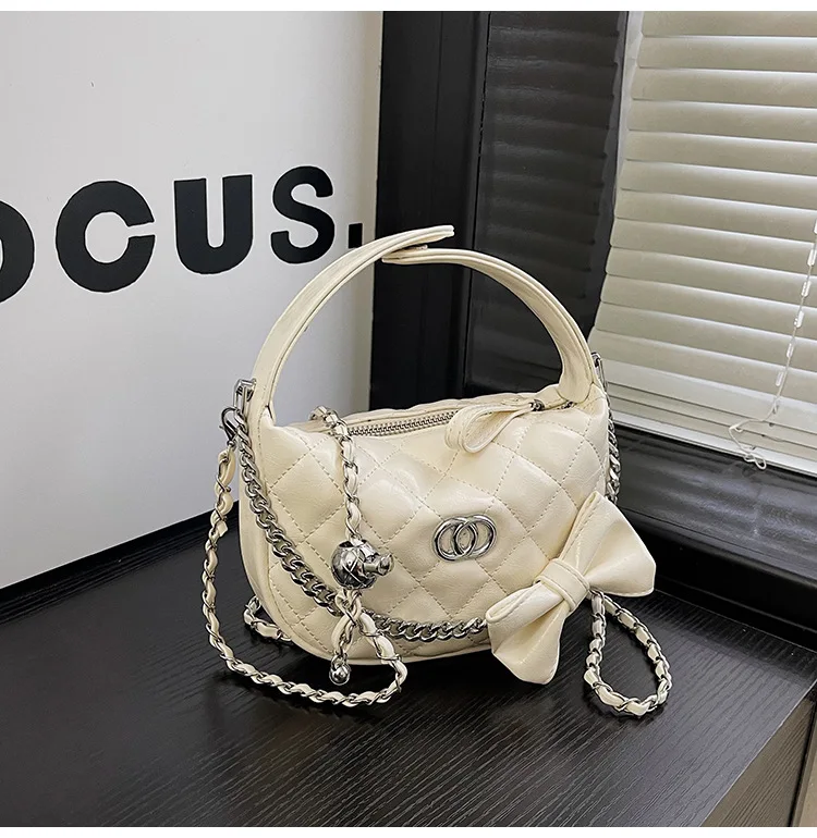 2025 Spring/Summer Bow Chain Bag - Stylish Crossbody Purse with Small Round Design, Elegant Handheld Underarm Bag for Women
2025 Spring/Summer Bow Chain Bag - Stylish Crossbody Purse with Small Round Design, Elegant Handheld Underarm Bag for Women