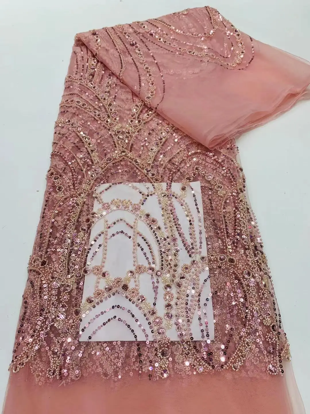 Best Handcut Sequence African Lace Fabric High Quality Sequin Nigerian Wedding Asoebi Lace Material Luxury Beads Lace Fabrics
Best Handcut Sequence African Lace Fabric High Quality Sequin Nigerian Wedding Asoebi Lace Material Luxury Beads Lace Fabrics