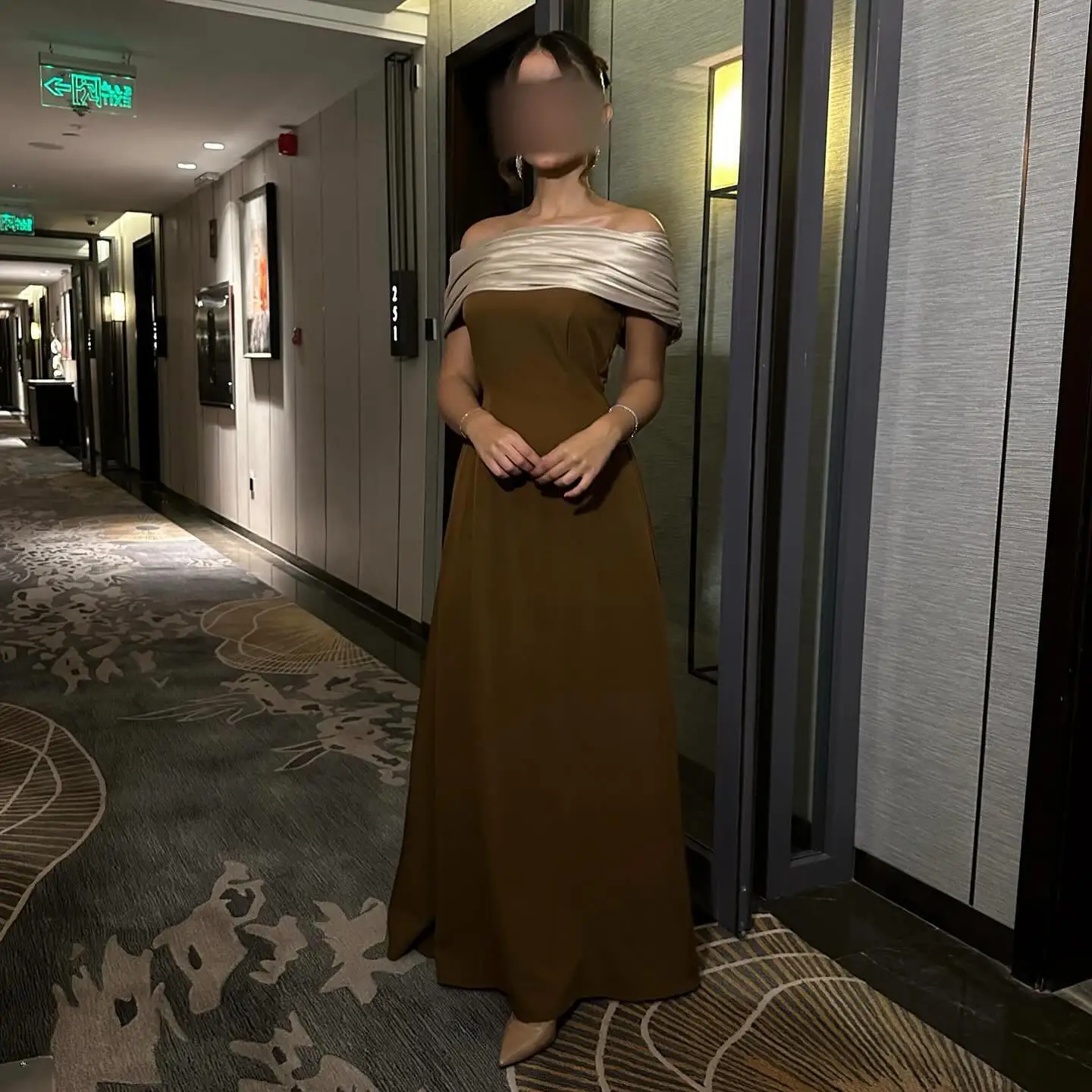 Welove Pleated Off Shoulder Evening Dress Ankle Length A Line Dubai Arabic Women Formal Dresses
Welove Pleated Off Shoulder Evening Dress Ankle Length A Line Dubai Arabic Women Formal Dresses