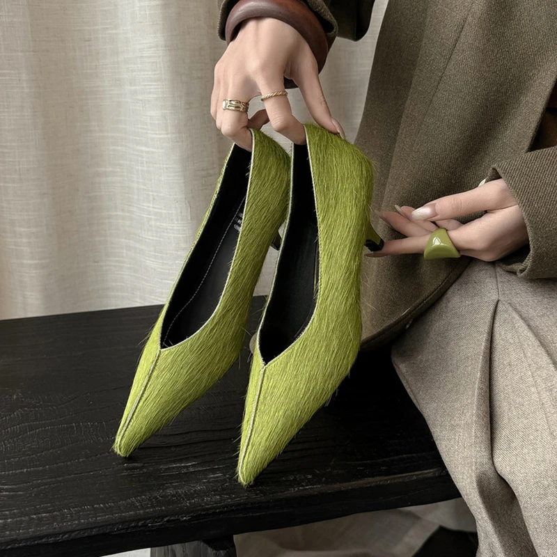 NEW Spring/Autumn Women Pumps Horsehair Shoes for Women Pointed Toe Thin Heel Shoes Slip-on Shllow High Heels Green Daily Shoes
NEW Spring/Autumn Women Pumps Horsehair Shoes for Women Pointed Toe Thin Heel Shoes Slip-on Shllow High Heels Green Daily Shoes