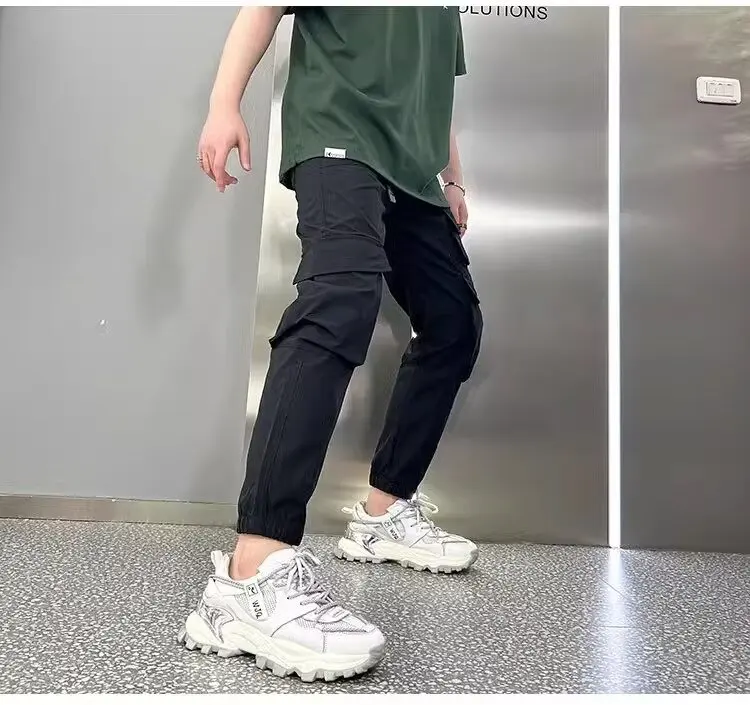 2024 new autumn and winter overalls men handsome straight leg wide-leg casual pants fashion youth popular bunched pants
2024 new autumn and winter overalls men handsome straight leg wide-leg casual pants fashion youth popular bunched pants
