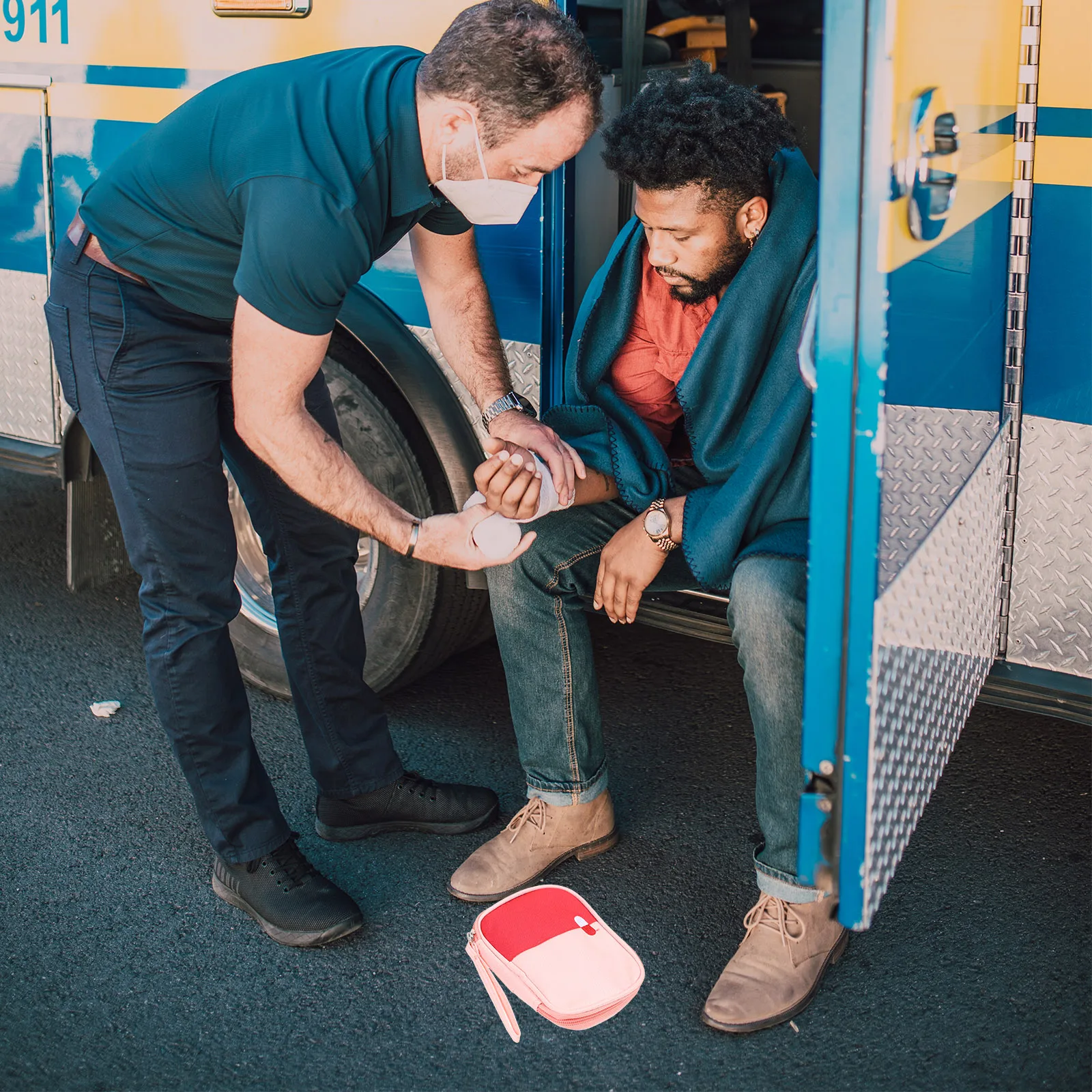 Маленькая сумка для лекарств, водонепроницаемый пылезащитный портативный органайзер для домашних путешествий, наборы для кормления, приключения на открытом воздухе, первая помощь
Маленькая сумка для лекарств, водонепроницаемый пылезащитный портативный органайзер для домашних путешествий, наборы для кормления, приключения на открытом воздухе, первая помощь