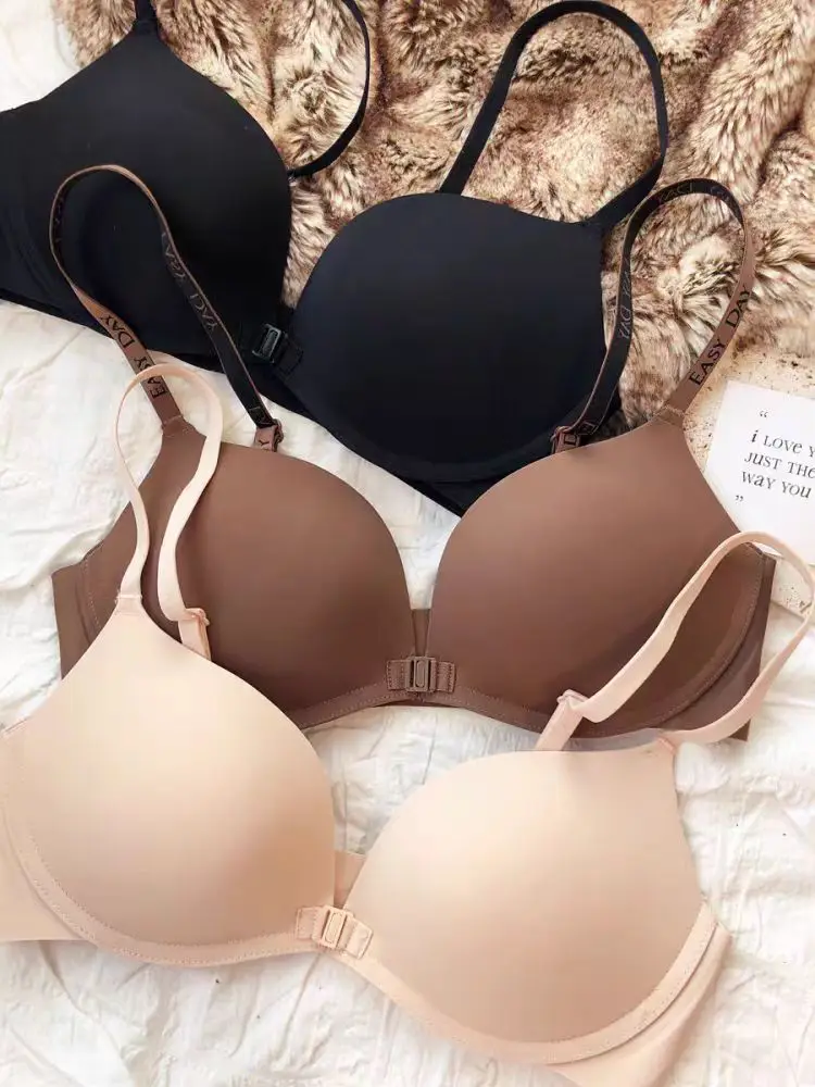 Бесшовный бюстгальтер пуш-ап с застежкой спереди без косточек, небольшой сбор груди, антипровисающий толстый бюстгальтер с комиксами на груди
Бесшовный бюстгальтер пуш-ап с застежкой спереди без косточек, небольшой сбор груди, антипровисающий толстый бюстгальтер с комиксами на груди