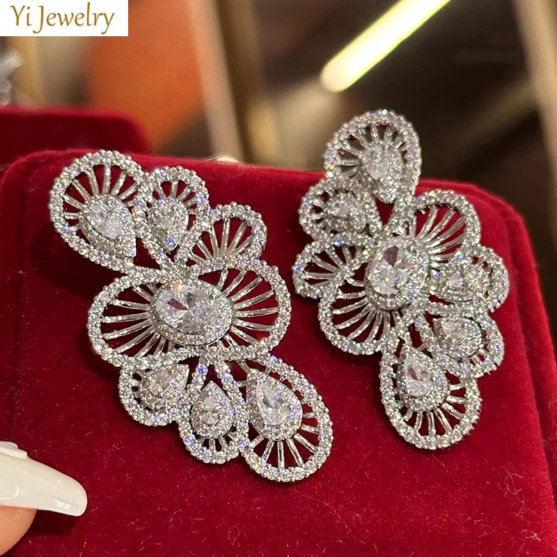 shiny full zircon Stud Earrings silver gold color blue Geometrical Shape Openwork Stud Earrings feather Jewelry dinner Party
shiny full zircon Stud Earrings silver gold color blue Geometrical Shape Openwork Stud Earrings feather Jewelry dinner Party