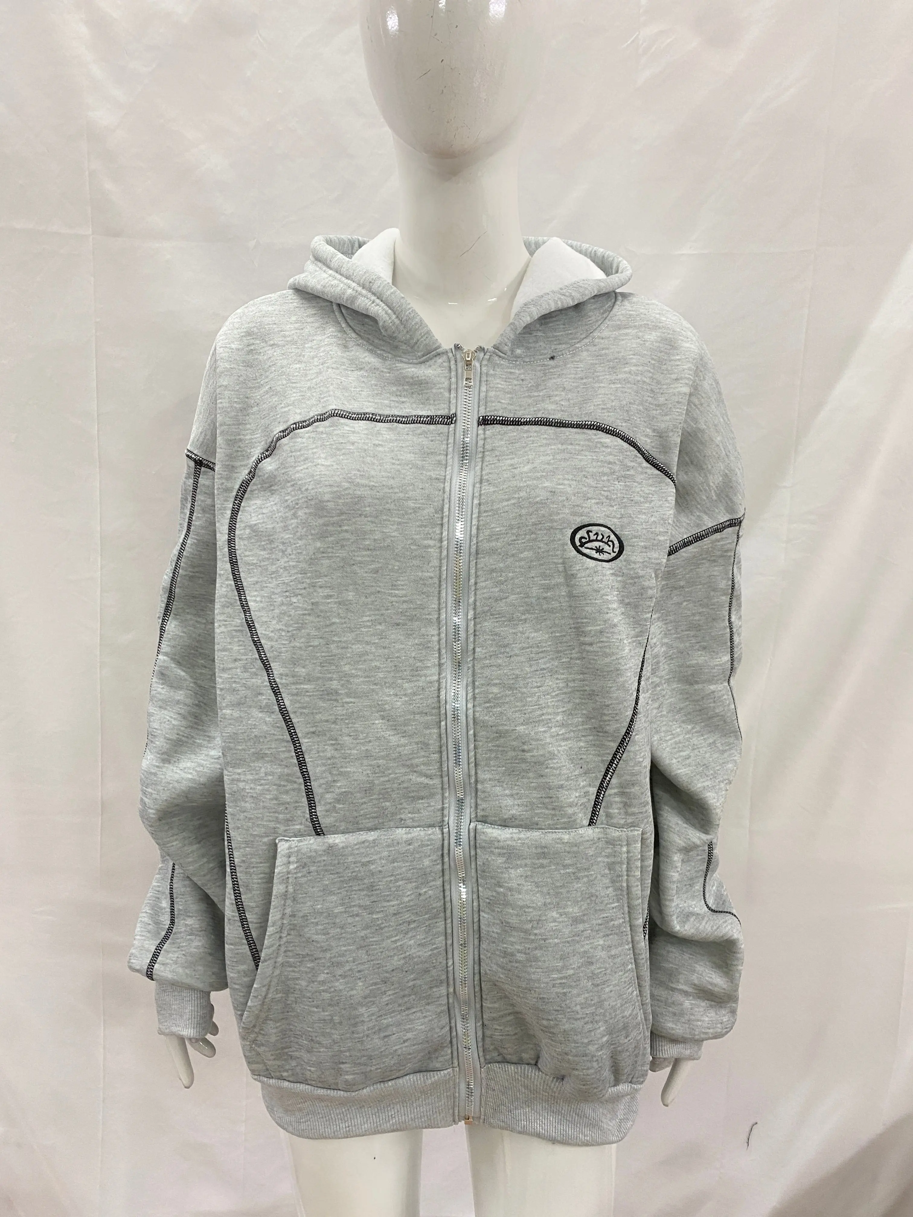 Gothic Harajuku Street Retro Zipper Hooded Cardigan Sweatshirt Unique Design Fashionable Fall/Winter Season Jacket Y2K Clothing 
Gothic Harajuku Street Retro Zipper Hooded Cardigan Sweatshirt Unique Design Fashionable Fall/Winter Season Jacket Y2K Clothing