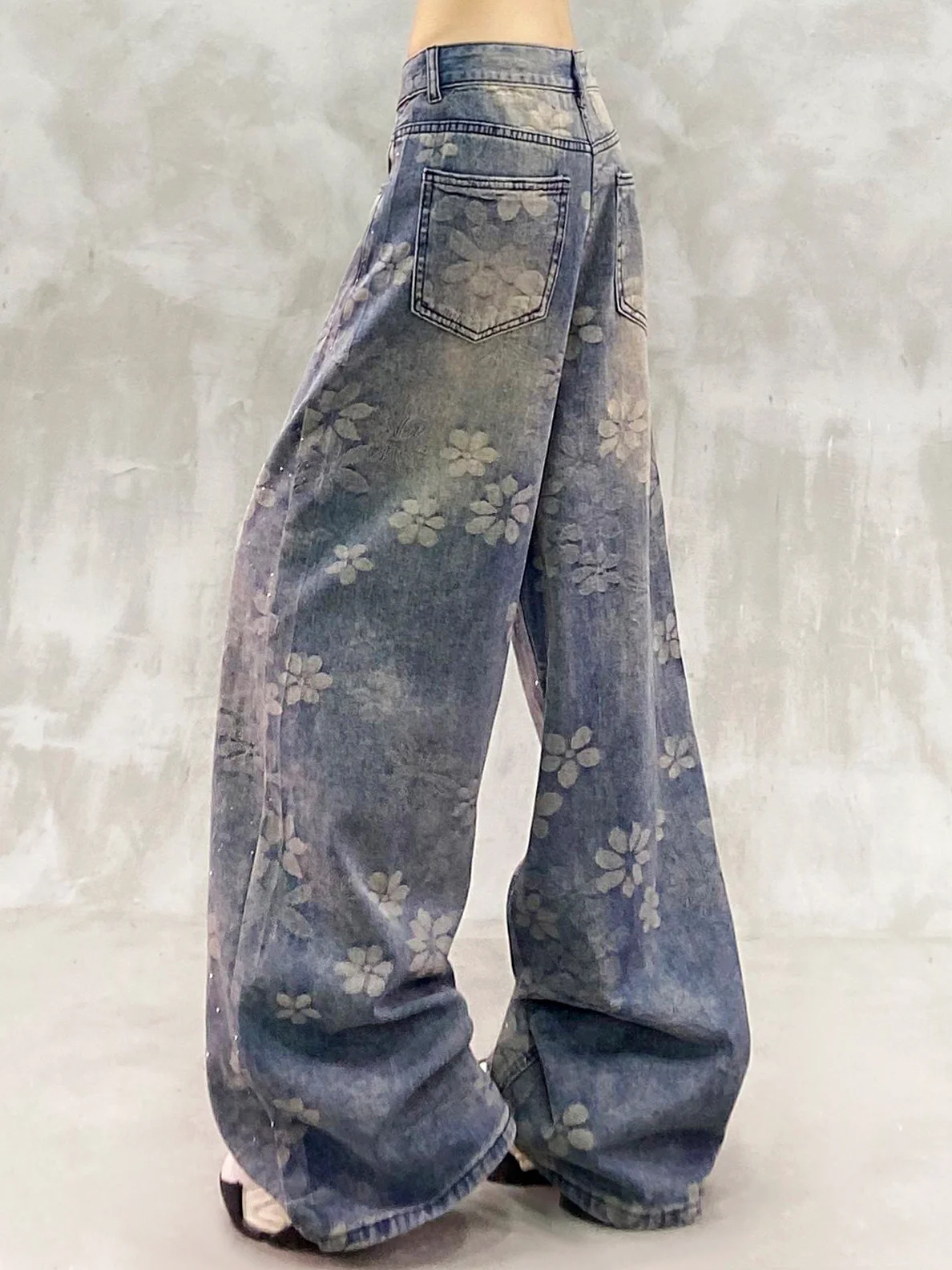 Spring 2026 High Waist Straight Leg Casual Jeans Wide Leg Floor Length Pants Vintage Washed Casual Trousers Breathable
Spring 2026 High Waist Straight Leg Casual Jeans Wide Leg Floor Length Pants Vintage Washed Casual Trousers Breathable