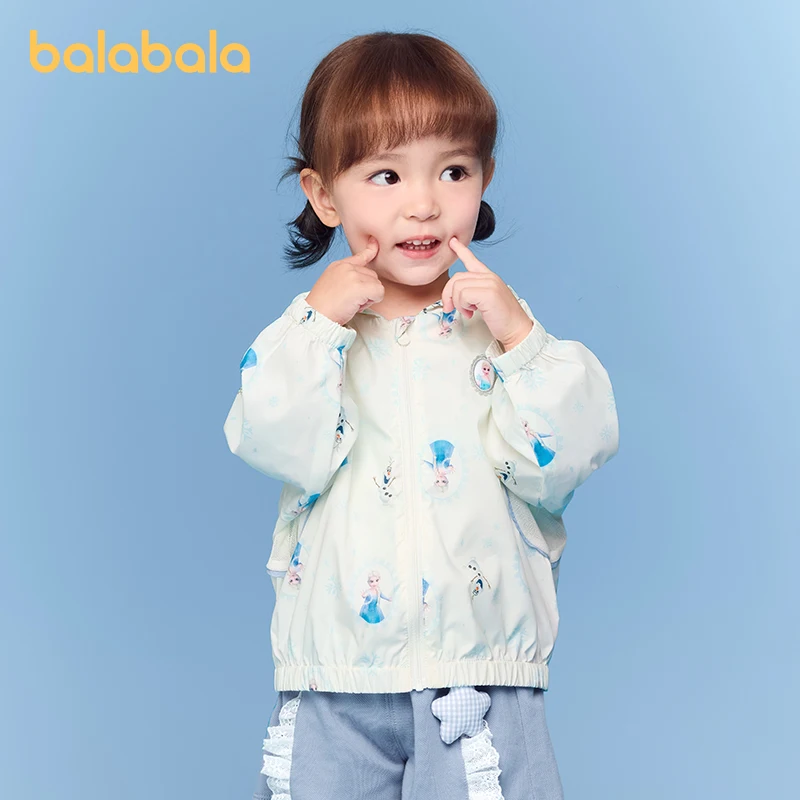 Balabala Disney IP Детская повседневная куртка с защитой от солнца, толстовка с капюшоном, новинка лета 202, легкая модная верхняя одежда для мальчиков и девочек
Balabala Disney IP Детская повседневная куртка с защитой от солнца, толстовка с капюшоном, новинка лета 202, легкая модная верхняя одежда для мальчиков и девочек