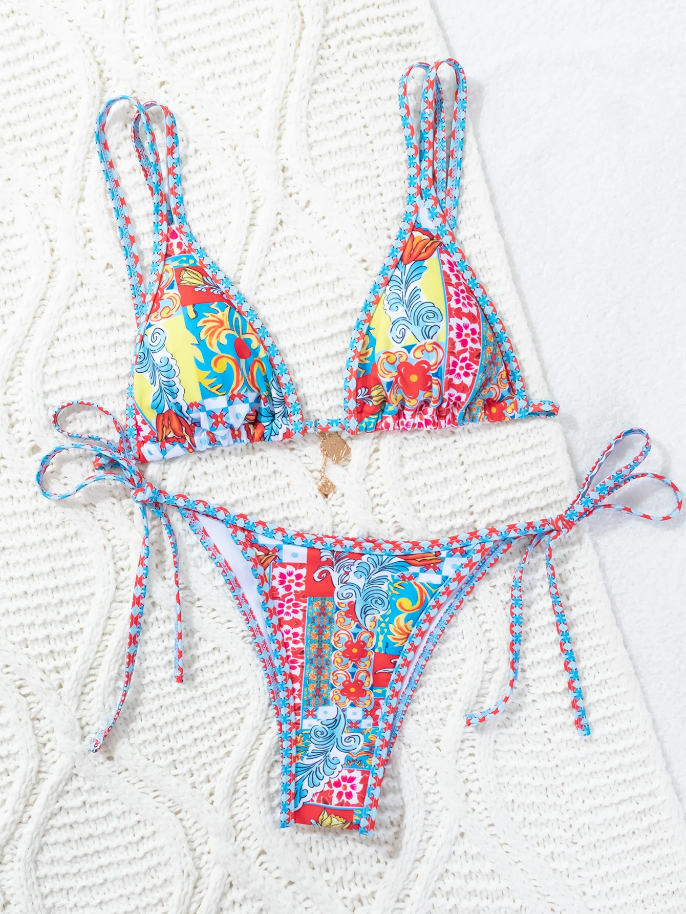 Colorful Printed Bikini Set for Women Sexy Thong Triangle Bra 2 Piece Swimsuit Suspender Backless Beach Vacation Swimwear 2024
Colorful Printed Bikini Set for Women Sexy Thong Triangle Bra 2 Piece Swimsuit Suspender Backless Beach Vacation Swimwear 2024