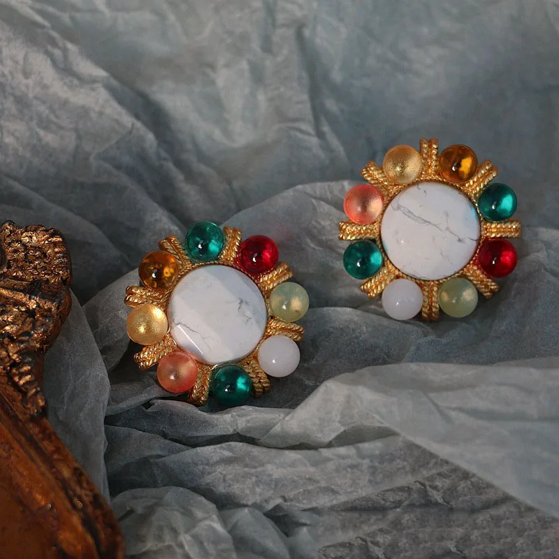 Vintage Colorful Stone Beads Clip Earrings For Women Jewelry Runway Party T Show Fancy Trendy Boho INS Japan
Vintage Colorful Stone Beads Clip Earrings For Women Jewelry Runway Party T Show Fancy Trendy Boho INS Japan