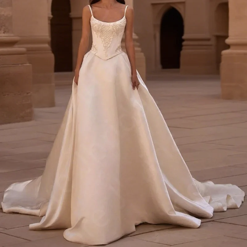 Charming Wedding Dresses On Sale Bridal Gowns Scoop Neck with Straps Bride Dresses Beading Wedding Gowns Customized
Charming Wedding Dresses On Sale Bridal Gowns Scoop Neck with Straps Bride Dresses Beading Wedding Gowns Customized