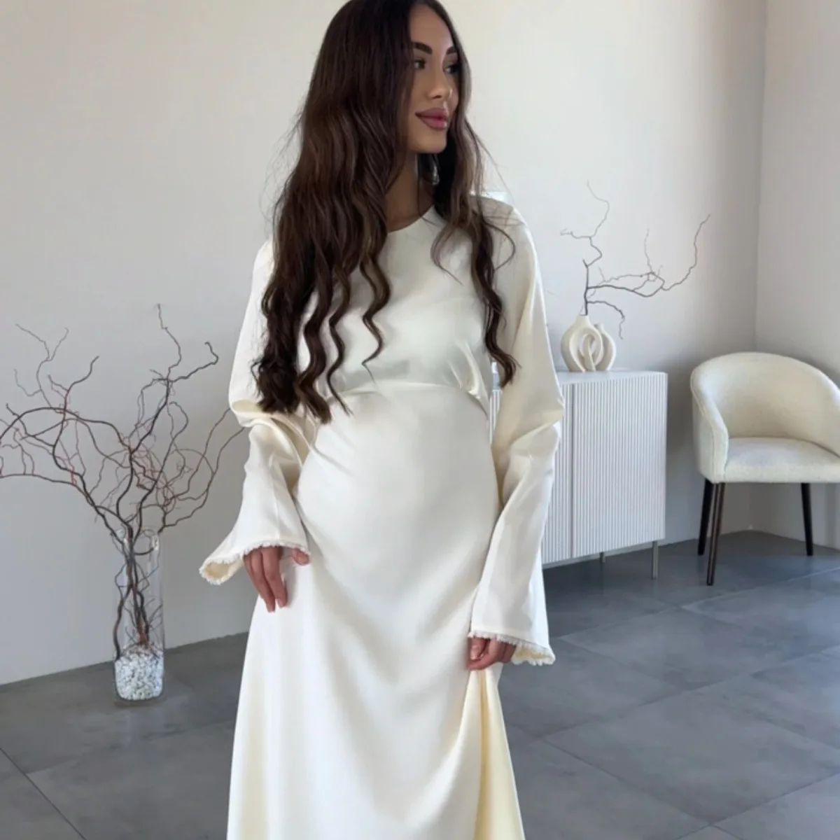 2025 Sexy White Dress Women O Neck Spring Night Floor Length Dresses White Bodycon Hip Wrap High Waist Elegant Pleated Vestidos
2025 Sexy White Dress Women O Neck Spring Night Floor Length Dresses White Bodycon Hip Wrap High Waist Elegant Pleated Vestidos