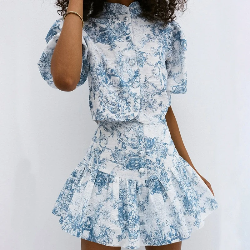 Women Print Skirt Sets Half Sleeve Tops Single Breasted Short Skirts Suit Stand Collar Spliced Buttons Elegant Office Lady
Women Print Skirt Sets Half Sleeve Tops Single Breasted Short Skirts Suit Stand Collar Spliced Buttons Elegant Office Lady