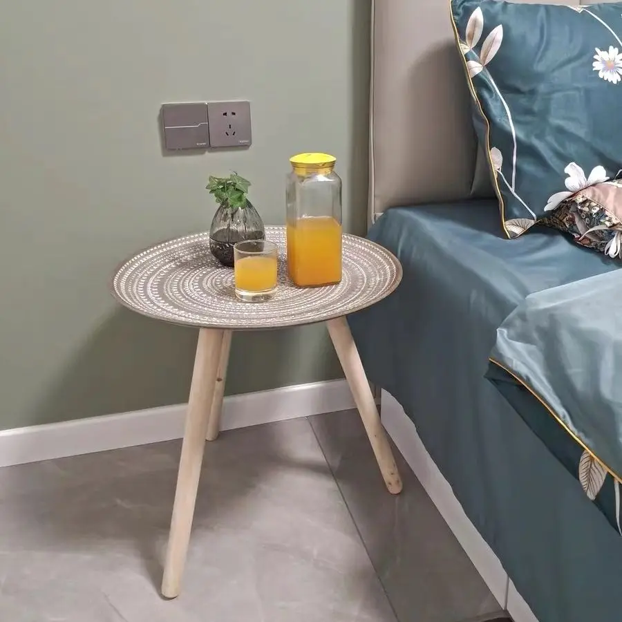Retro Moroccan Style Wood End Table Balcony Bedroom Sofa Nostalgic Round 3 Legs Coffee Snack Afternoon Tea Table 50*50*48CM
Retro Moroccan Style Wood End Table Balcony Bedroom Sofa Nostalgic Round 3 Legs Coffee Snack Afternoon Tea Table 50*50*48CM