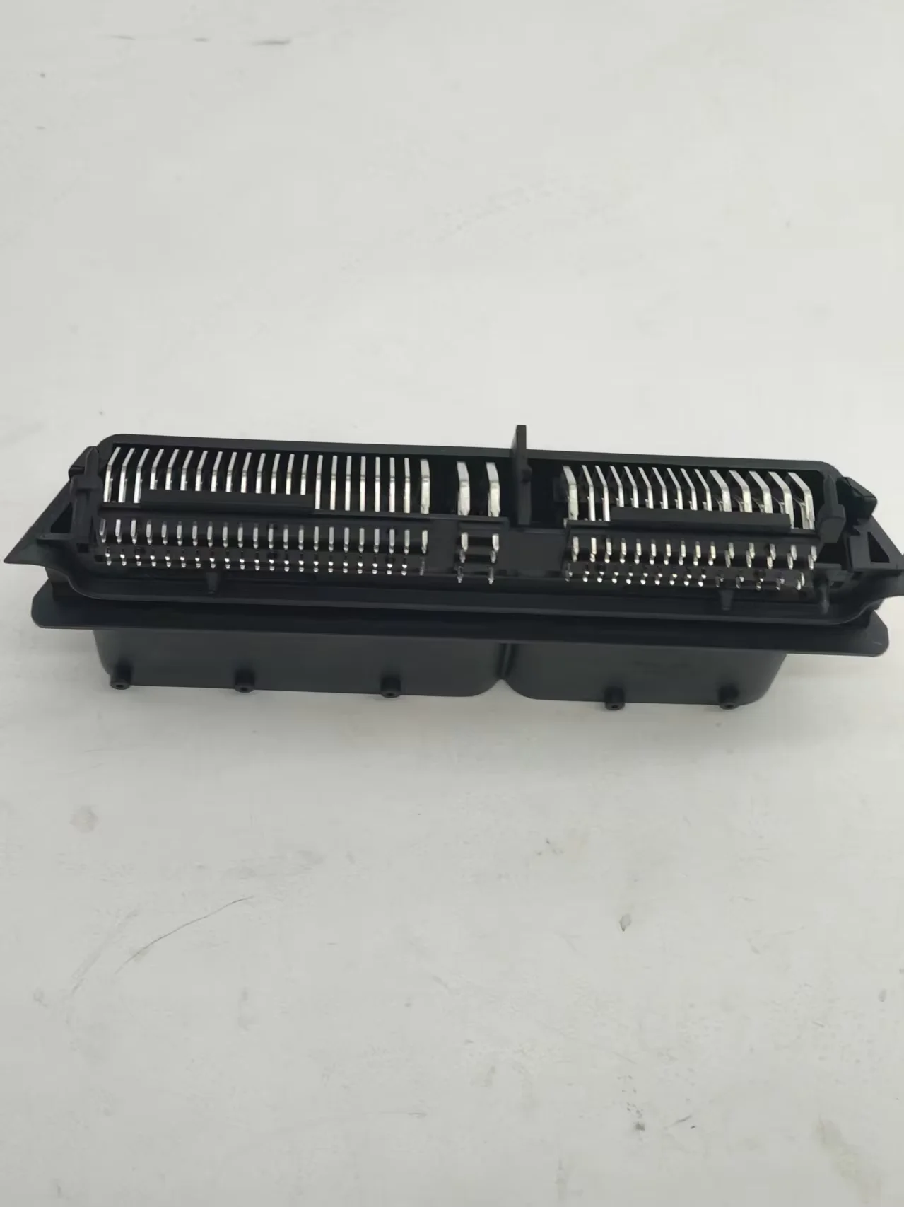 EDC17 ECU16 ECU 94pin 60pin PC board connector
EDC17 ECU16 ECU 94pin 60pin PC board connector