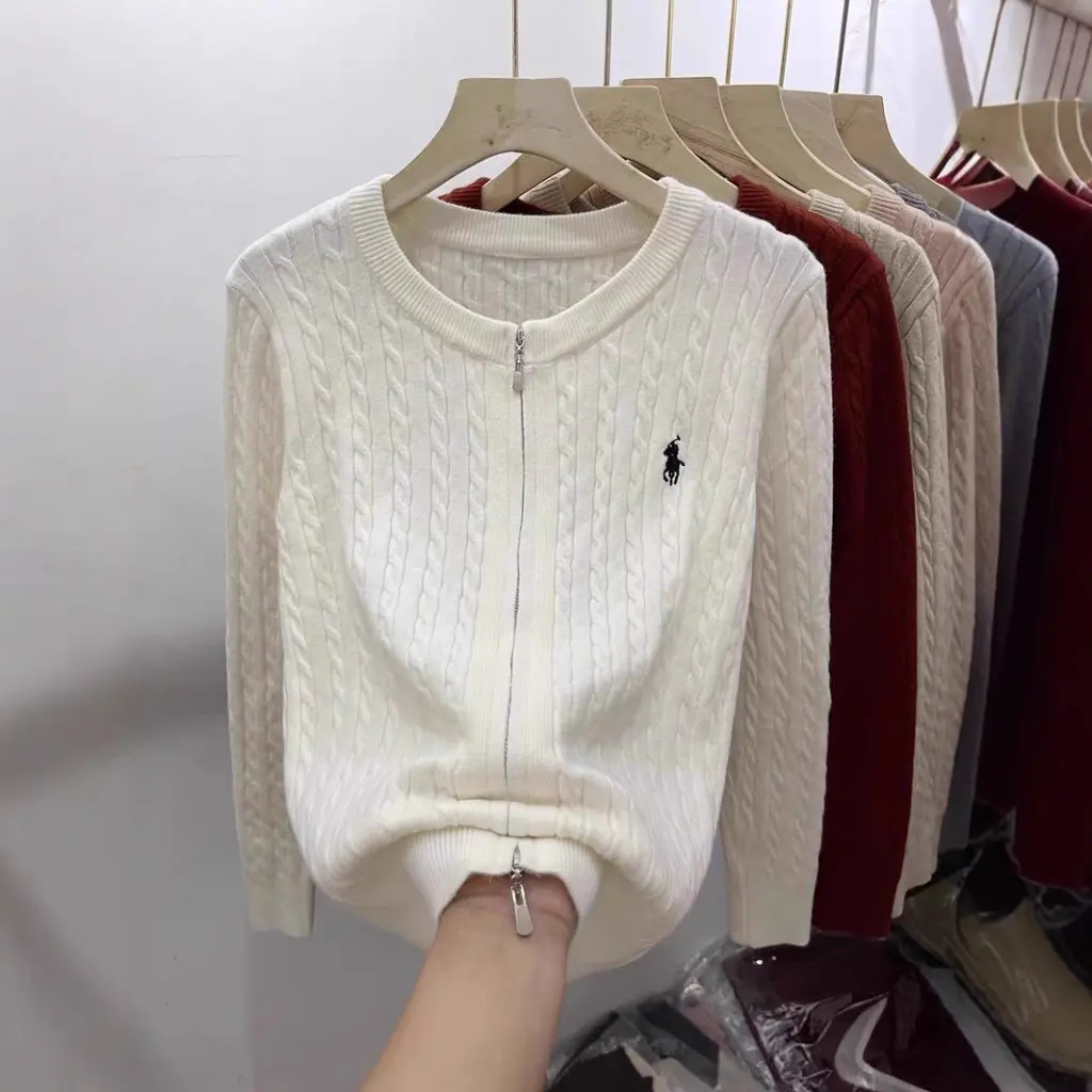 Women's Double Zipper Twist Knitted Cardigan Embroidered Pony round Neck Sweater Jacket Versatile Age-Reducing Top for Autumn
Women's Double Zipper Twist Knitted Cardigan Embroidered Pony round Neck Sweater Jacket Versatile Age-Reducing Top for Autumn