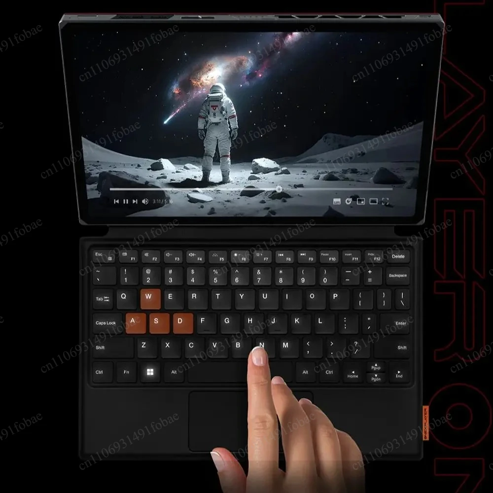 3 In 1 Portable Handheld Gaming PC Intel Core Ultra 7 258V Tablet Laptop Combo
3 In 1 Portable Handheld Gaming PC Intel Core Ultra 7 258V Tablet Laptop Combo