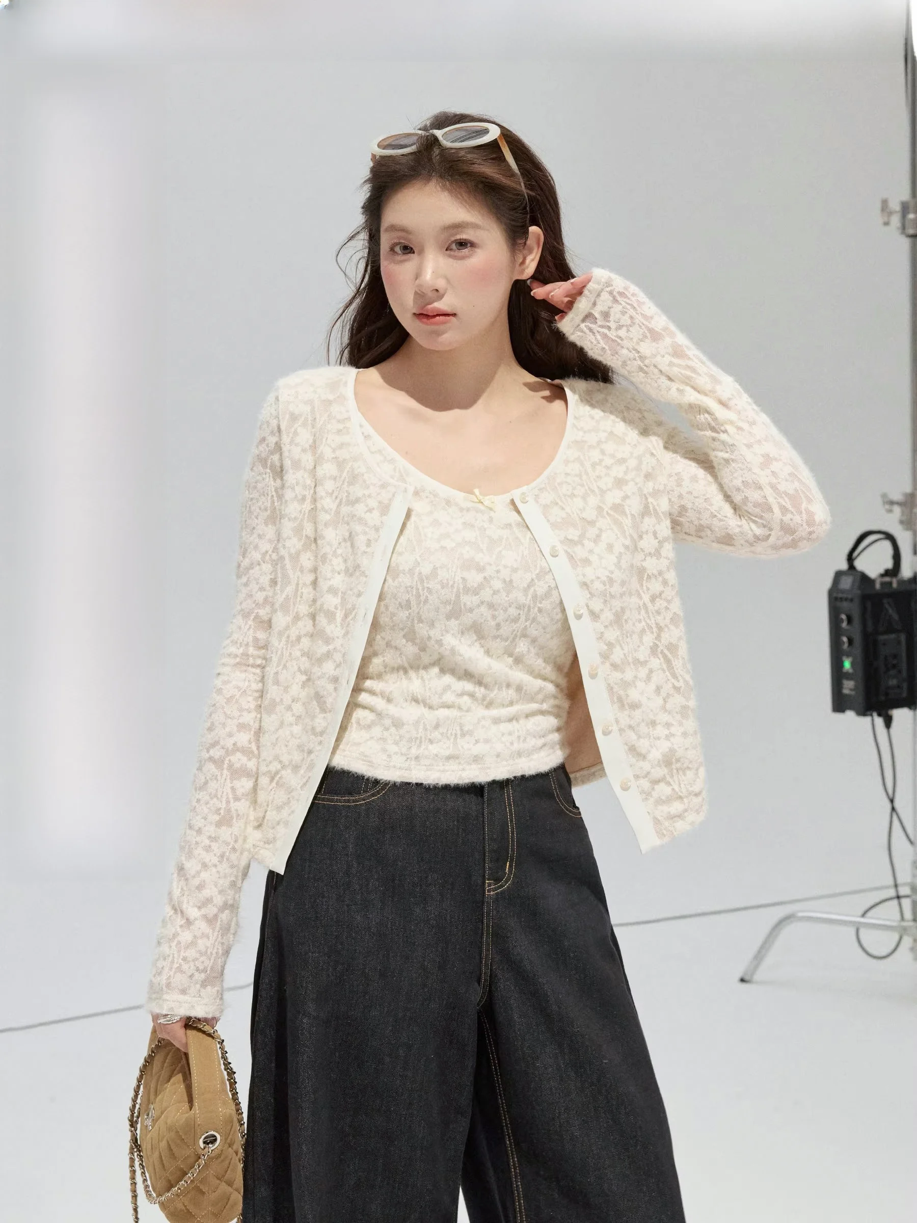 Romantic Rebellious plus Size Set Heavy Embroidery Lace Trim Cardigan Strap Long Pants Big Size Ensemble Faionable Commute ...
Romantic Rebellious plus Size Set Heavy Embroidery Lace Trim Cardigan Strap Long Pants Big Size Ensemble Faionable Commute ...