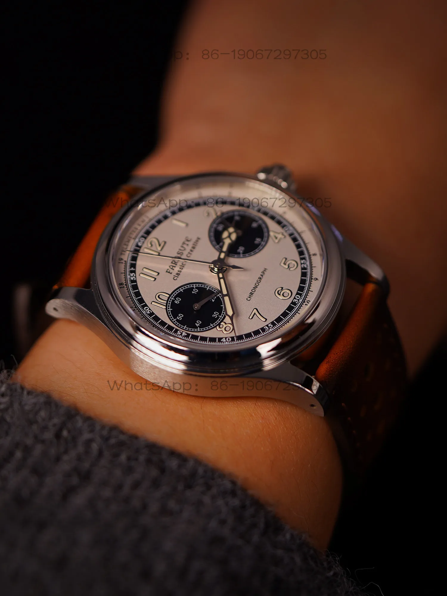 Retro men's ST19 manual chronograph luminous 316L niche light luxury mechanical watch
Retro men's ST19 manual chronograph luminous 316L niche light luxury mechanical watch