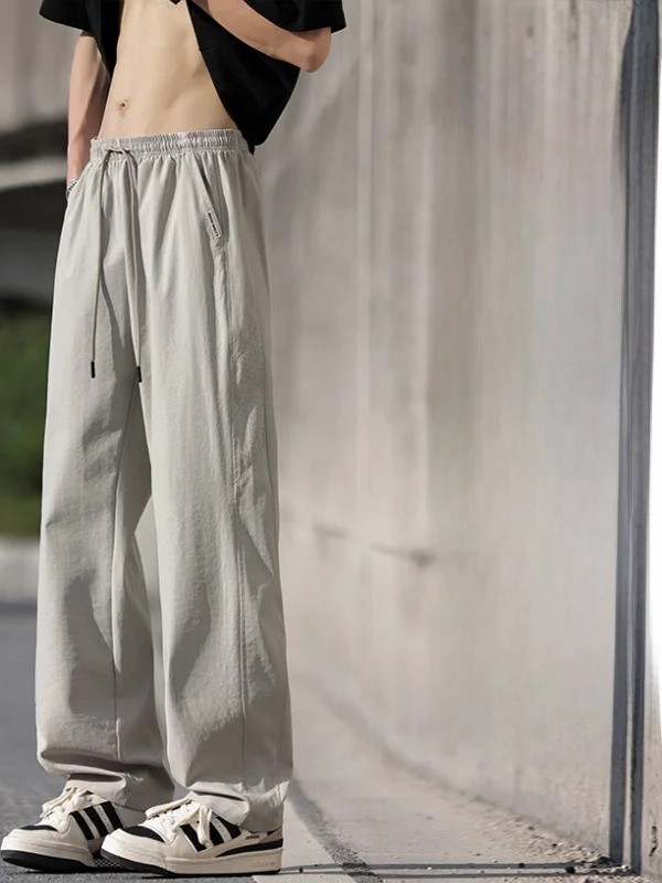 Мужские летние брюки из ледяного шелка Qui Dry, повседневная рабочая одежда, дышащие удобные длинные брюки Spor, модный бренд для подростков
Мужские летние брюки из ледяного шелка Qui Dry, повседневная рабочая одежда, дышащие удобные длинные брюки Spor, модный бренд для подростков