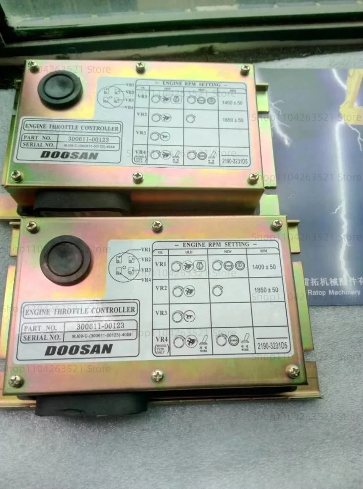 Экскаватор DH220-5 DH220-7 Контроллер 543-00074 Контроллер дроссельной заслонки 300611 -00123
Экскаватор DH220-5 DH220-7 Контроллер 543-00074 Контроллер дроссельной заслонки 300611 -00123